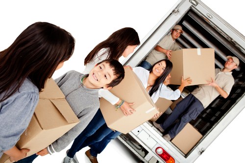 Affordable moving services by Tom's Removals