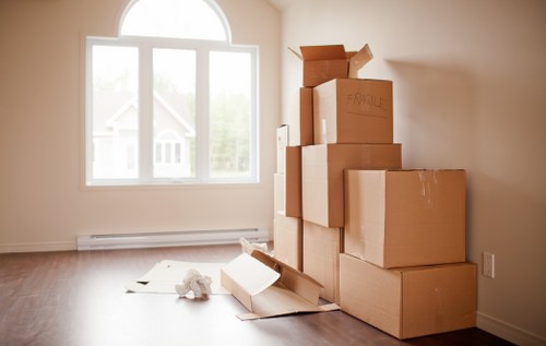 Packing and loading services for house removals